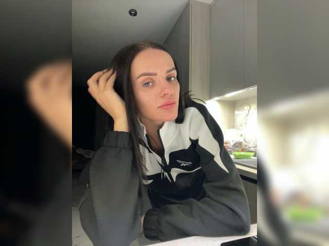 Rich23232323's BongaCams show and profile