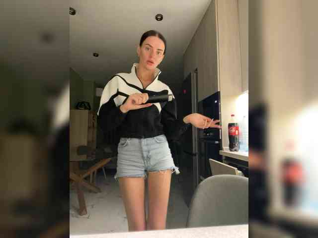 Rich23232323 Live Webcam on BongaCams