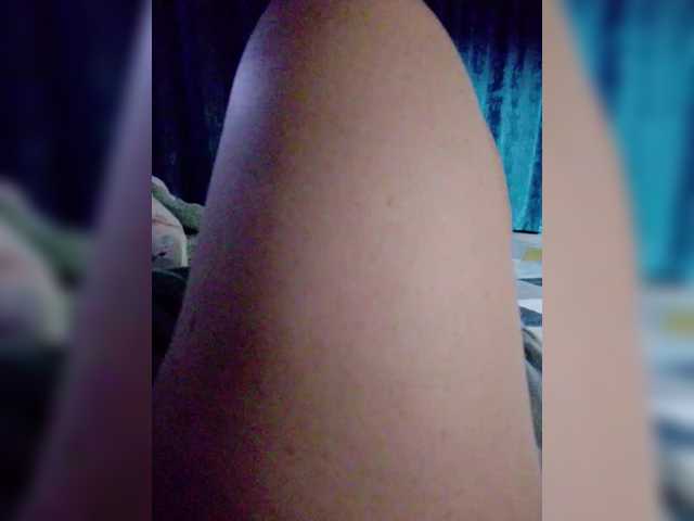 Eva-4's BongaCams show and profile