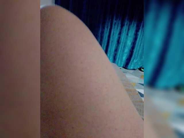 Eva-4's BongaCams show and profile