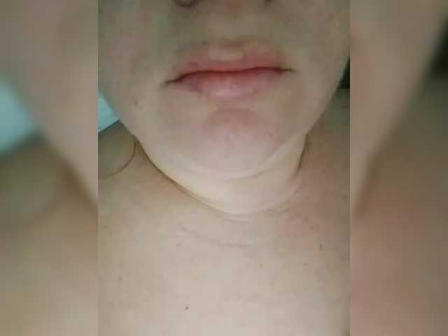 Eva-4's BongaCams show and profile