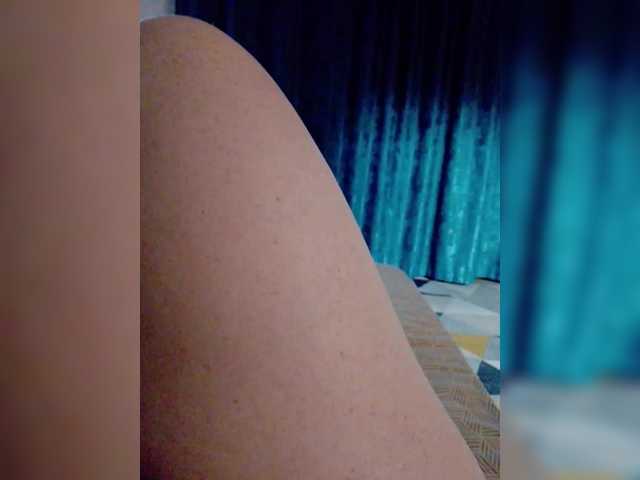 Eva-4's BongaCams show and profile