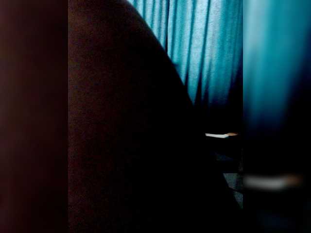 Eva-4's BongaCams show and profile