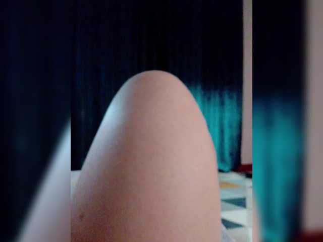 Eva-4's BongaCams show and profile