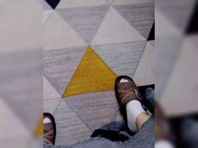 Eva-4's BongaCams show and profile