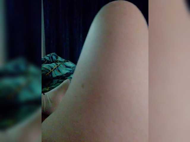 Eva-4's BongaCams show and profile