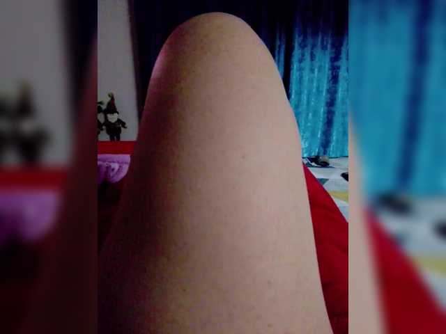 Eva-4's BongaCams show and profile