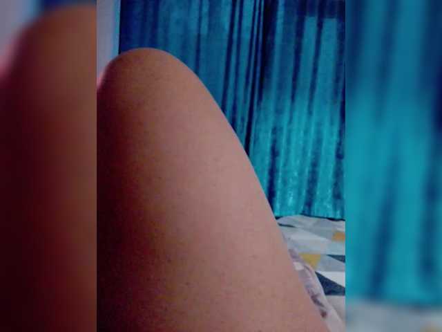 Eva-4's BongaCams show and profile