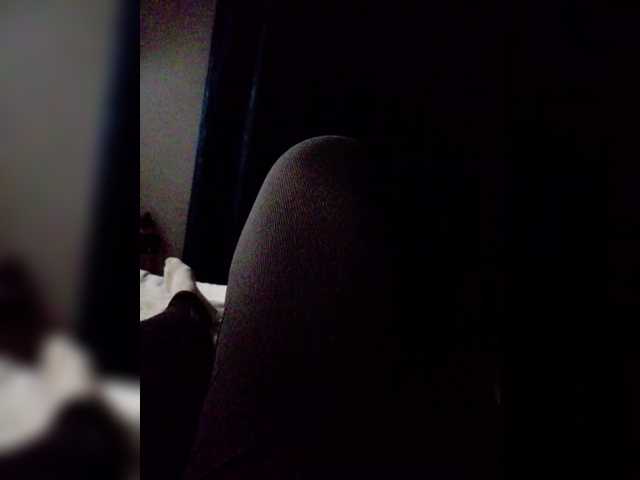 Eva-4's BongaCams show and profile