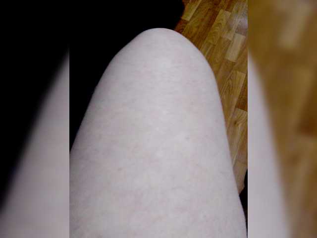 Eva-4's BongaCams show and profile