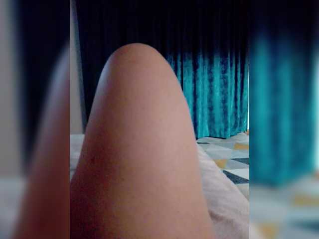 Eva-4's BongaCams show and profile