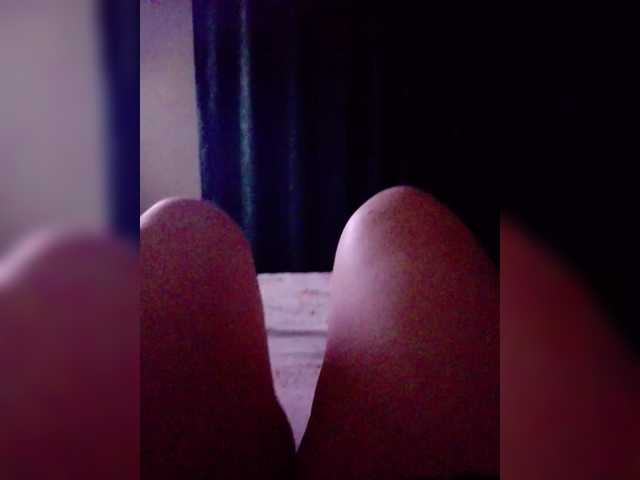 Eva-4's BongaCams show and profile