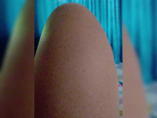 Eva-4's BongaCams show and profile