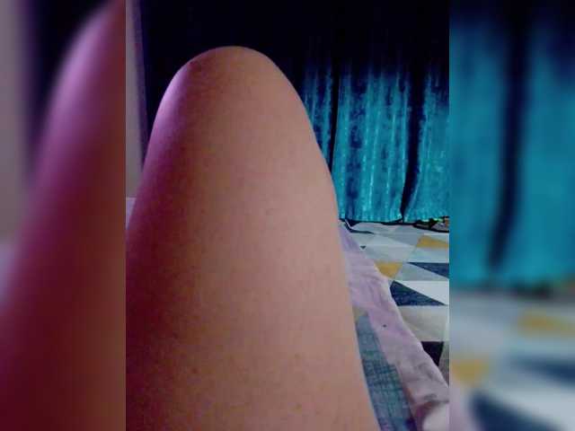 Eva-4's BongaCams show and profile