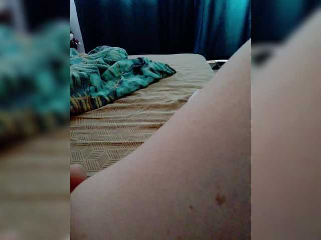 Eva-4's BongaCams show and profile