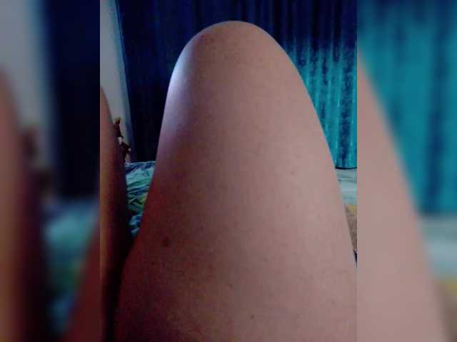 Eva-4's BongaCams show and profile