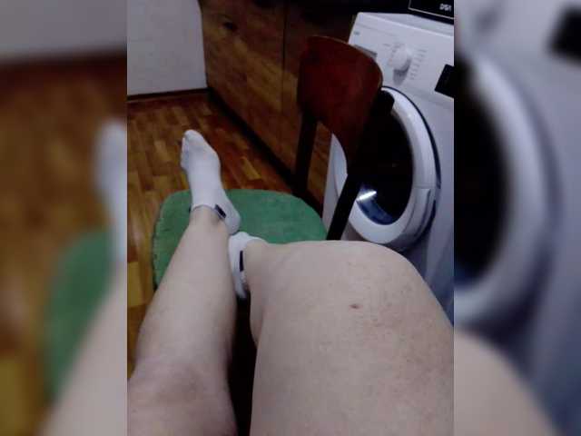 Eva-4's BongaCams show and profile