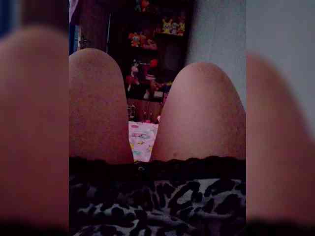 Eva-4 Live Webcam on BongaCams