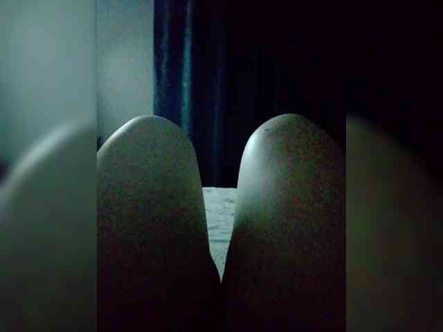 Eva-4 Live Webcam on BongaCams