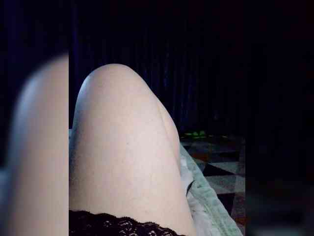 Eva-4 Live Webcam on BongaCams