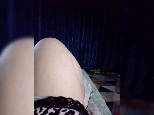 Eva-4 Live Webcam on BongaCams