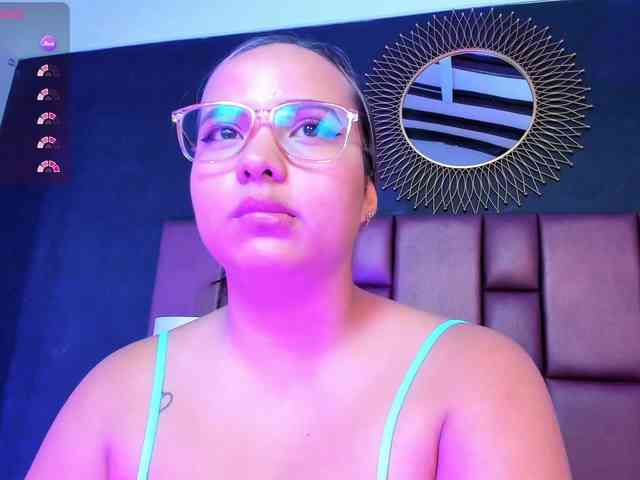 RachellVelez RachellVelez