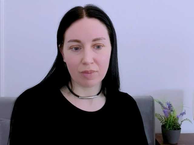 MiaFoxy's BongaCams show and profile