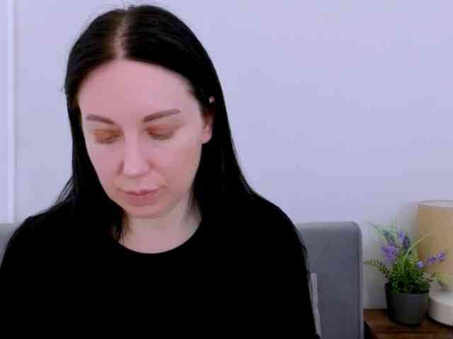 MiaFoxy Live Webcam on BongaCams