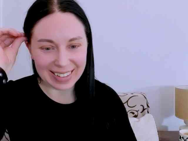 MiaFoxy Live Webcam on BongaCams