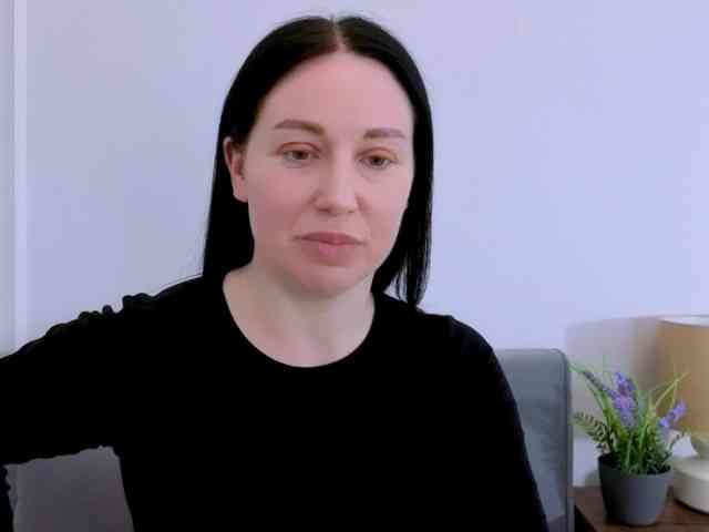 MiaFoxy Live Webcam on BongaCams