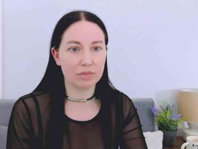 MiaFoxy Live Webcam on BongaCams