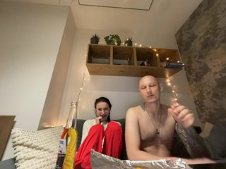 BestFriendsVanLove Porn Show