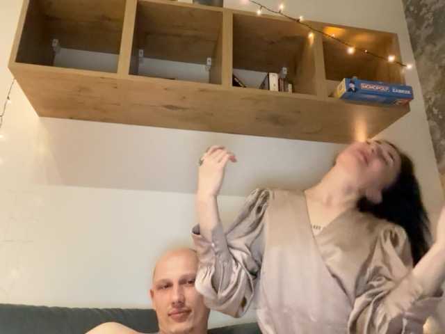 BestFriendsSex streaming now