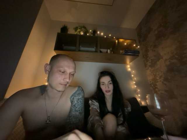 BestFriendsSex broadcasting live