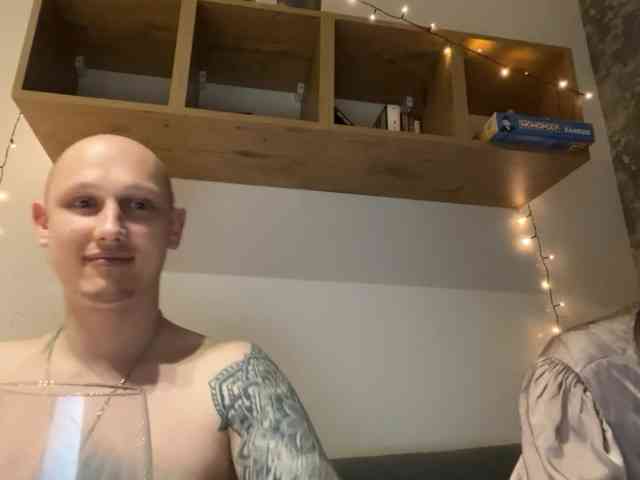 BestFriendsVanLove webcam