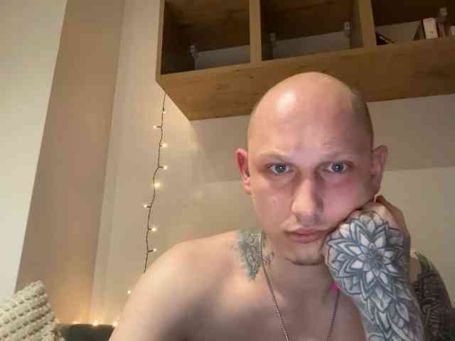 BestFriendsVanLove webcam