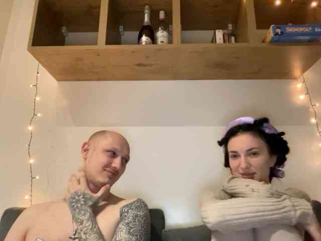 BestFriendsSex Live Webcam on BongaCams