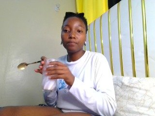 Brownchickebony Porn Show