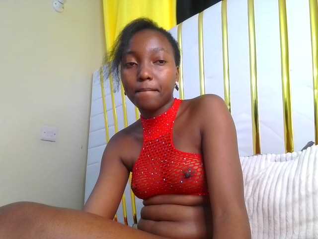 Brownchickebony's BongaCams show and profile