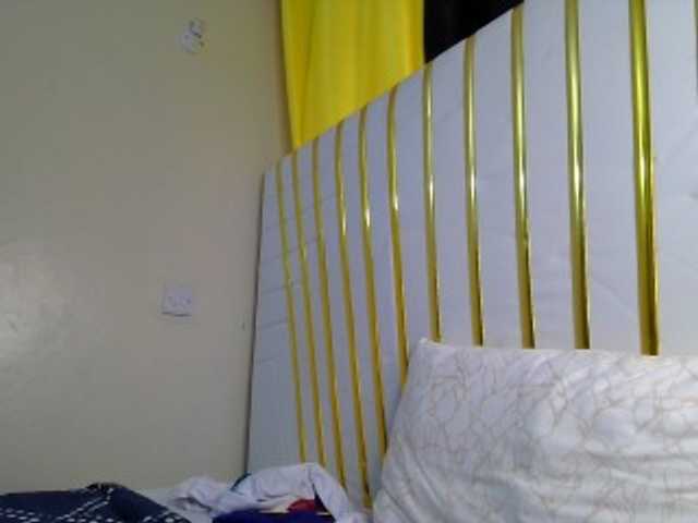 Brownchickebony's BongaCams show and profile