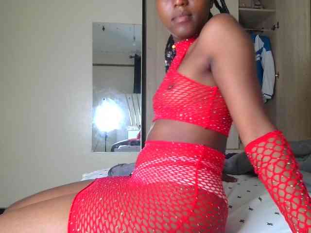 Brownchickebony webcam