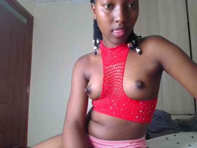 Brownchickebony webcam