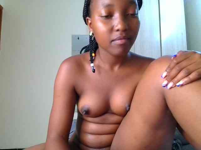 Brownchickebony webcam