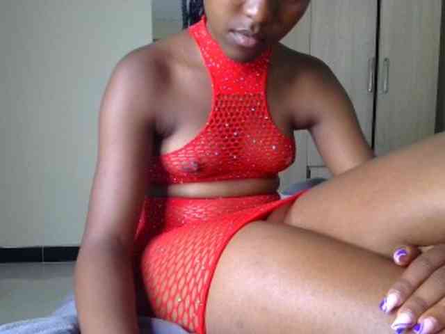 Brownchickebony webcam