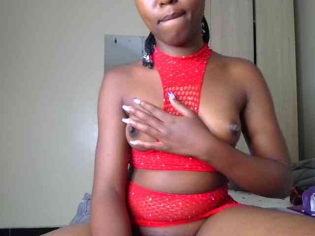 Brownchickebony webcam