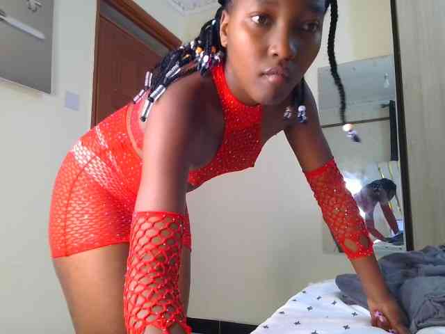 Brownchickebony webcam