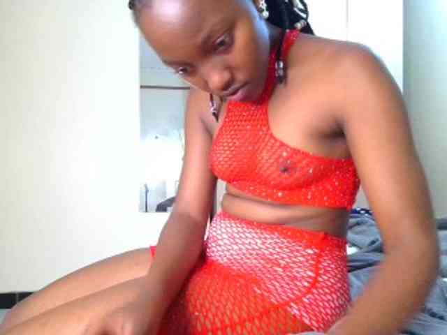 Brownchickebony webcam