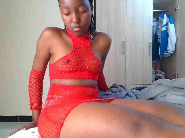 Brownchickebony webcam