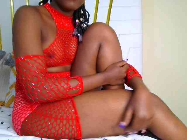 Brownchickebony webcam