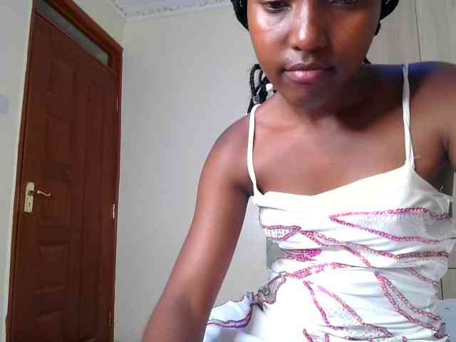 Brownchickebony webcam